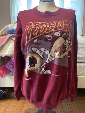 Vintage Looney Tunes TAZ WASHINGTON REDSKINS Sweatshirt NFL worn Cover
