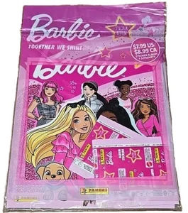 Panini 2023 Barbie Collection Aufkleber Album + 5 Aufkleber Packungen Menge verfügbar - Bild 1 von 2