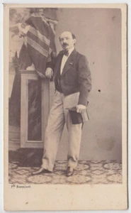 Foto photo ritratto di gentiluomo con cilindro by F.lli Bernieri Torino cdv 1870 - Imagen 1 de 2