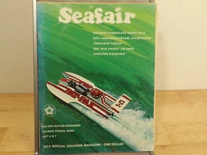 Seafair 1975 Official Souvenir Magazine - Picture 1 of 3