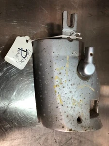 1968 Ford Fairlane Torino CONVERTIBLE Sunvisor Mount Latch Bracket C8OB-7604122 - Bild 1 von 8