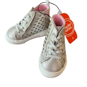 Wondernation Silver High Top Infant Girls Size 2 - Picture 1 of 10