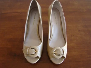 Zapatos para mujer Etienne Aigner Day Torrone 8 M tacones bronceados punta de púas - Imagen 1 de 8