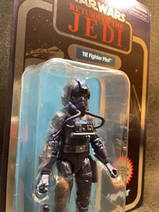 Star Wars Action Figure: TIE Fighter Pilot (Kenner 6" Black Series) - Bild 1 von 10