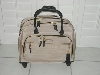 Steve Madden Designer Rolling Travel Bag Beige Soft Sided Carry-On - Image 1 of 4