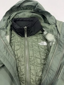 The North Face Jacket 3 in 1 Size Small 7/8 Youth DRYVENT Hooded Green /Black - Picture 1 of 20