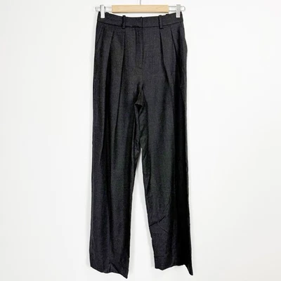 Pantalones de vestir Theory doble plisado de lana para mujer 2 gris carbón plisado de tiro alto Foto 1 de 4