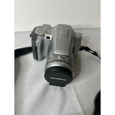 奥林巴斯一体机单反相机 28 毫米 120 毫米宽变焦智能双闪光灯 — 第 1/4 张图片