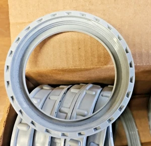 (8) Eaton Crouse-Hinds 939 3-1/2" Threaded Insulating Bushing Plastic - Picture 1 of 4