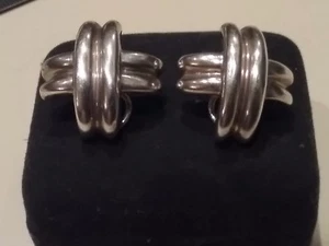 ESTATE TIFFANY & CO. 925 - SILVER LOVE KNOT CLIP ON EARRINGS stunning - Picture 1 of 5