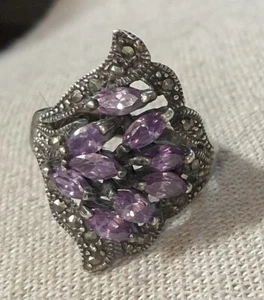 STERLING SILVER MARCASITE AMETHYST CLUSTER RING Vintage Style Sz 9.75 Lo Profile - Picture 1 of 8