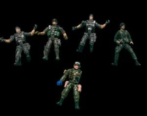 Set Of 5 Army Action Figures With Tactical Gear & Accessories - Picture 1 of 6