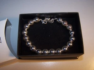 NEW AVON 10 MM BALL BEAD DESIGN SILVER BRACELET ADJUSTABLE 7-9" NIB - Picture 1 of 8