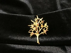 Vintage Gold-Toned Holiday Christmas Tree Pin with Rhinestones 2" x 1" - Picture 1 of 6