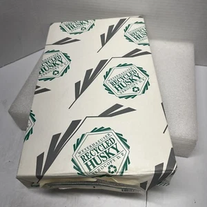 Weyerhaeuser recyceltes Husky Xerox Kopierpapier 8,5 x 14 Legal Größe 20 Pfund 500 Blatt - Bild 1 von 4