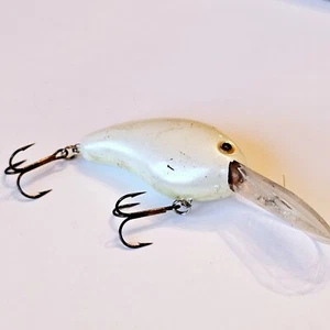Vintage Crankbait Angelköder weiß auf weiß Süßwasser Round Lip - M822.1 - Bild 1 von 3