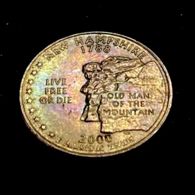 2000-D New Hampshire State Quarter - MONSTER RAINBOW 🌈 TONED! (Lot #118) - Image 1 of 3