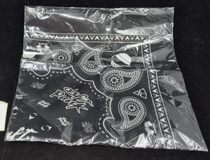 DAFT PUNK : BANDANA  2016 Official Merchandise RARE  NEW - Picture 1 of 3