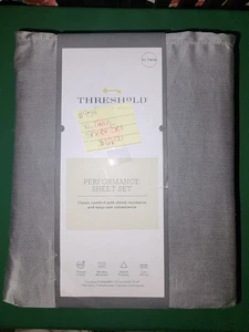 Threshold Performance Sheet Set. XL Twin. 1 Flat, 1 Fitted, 1 Pillowcase. New - Picture 1 of 1