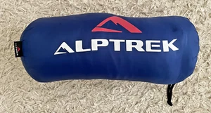 ALPTREK Outdoor Abenteuer Decke 70" x 60" blau verstaubar waschbar Camping - Bild 1 von 9