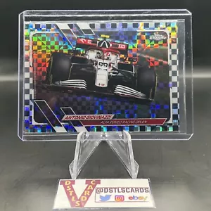 2021 Topps Chrome Formula 1 - ANTONIO GIOVINAZZI CHECKERBOARD #111 Alfa Romeo - Bild 1 von 3