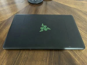 Razer Blade Stealth 256GB SSD 16GB Ram i7-8550U @ 1.80GHz (44312) - Picture 1 of 2