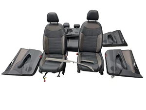 2022 VOLKSWAGEN TAOS FRONT AND REAR SEATS W/ DOOR PANEL SET OEM - Picture 1 of 12