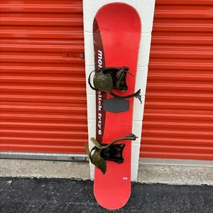 Morrow Slick frty 6 Snowboard - Slick 46 Red Top White Bottom W Bindings - Picture 1 of 24