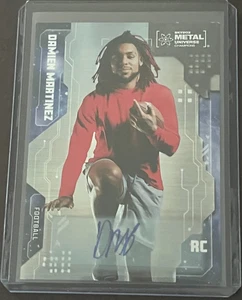 2024 UD Skybox Metal Universe Damien Martinez #82 RC Auto Rookie Autograph - Picture 1 of 2