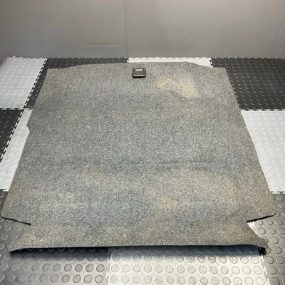 Cubierta de alfombra de repuesto para maletero trasero de carga Volkswagen Passat 2013-2016 OEM Foto 1 de 4