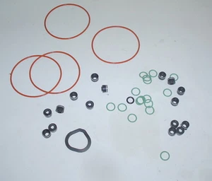 HONDA CB750F CB900F CB1100F VALVE GUIDE STEM OIL SEALS ORINGS SLEEVE GASKET NEW - Picture 1 of 1