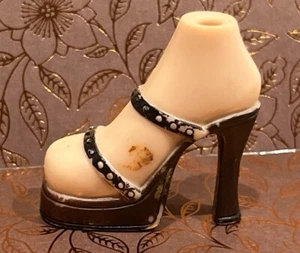 Bratz Girlz Doll Shoe SINGLE Replacement Cloe Dana Jade Meygan Katia - Picture 1 of 5