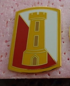 COMBAT SERVICE ID.BADGE- 168A BRIGATA INGEGNERE da indossare su ASU e abito blues - Foto 1 di 1