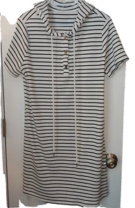 VESTIDO MUJER SHEIN CURVE BLANCO AZUL MARINO RAYAS CON CAPUCHA TALLA 2X - Imagen 1 de 3