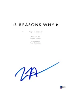 TOM MCCARTHY SIGNED 13 REASONS WHY PILOT SCRIPT BECKETT BAS AUTOGRAPH AUTO - Picture 1 of 1