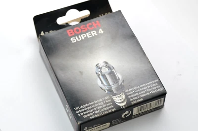 4x Zündkerze Bosch Super 4 Serie (H56) 0 241 242 502, Oldtimer, Spark Plug, NOS - Bild 1 von 3