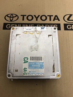 Módulo de control del motor Toyota Corolla 1988 1989 1990 ECM ECU 89661-12410 Foto 1 de 2