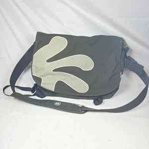 Crumpler Sticky Date large messenger-style laptop bag Green / Grey large logo - Photo 1/12