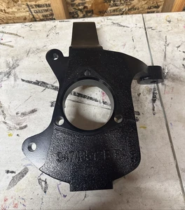 Steering Knuckle 94743512B PA for Rough Country Fits 14-18 Chevy 1500 6" Lift RH - Picture 1 of 12