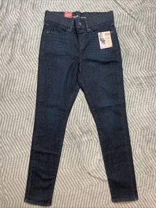 Levi Strauss Shaping Perfect Pull On Skinny Size 6 Super Stretch New - Picture 1 of 4