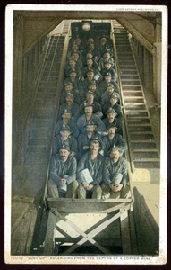 US MICHIGAN Postcard 1910s Copper Mine Interior Miners - Picture 1 of 2