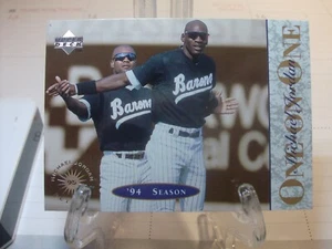 1995 Upper Deck Minors Michael Jordan One On One #7 Michael Jordan 95-535 - Picture 1 of 2