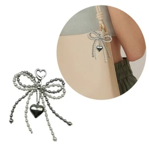 Unique Pearls Bowknot Pendant Feature To Elevate The Look Of Your Accessories - Picture 1 of 10