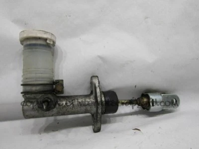 Shogun challenger sport 3.0 V6 96-07 clutch master cylinder - Image 1 of 4