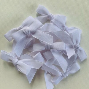 White Hand Tied 20 Bow Pack 13mm solid Grosgrain Ribbon Crafting Scrapbooking - Picture 1 of 6