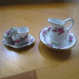 Vintage Dollhouse Miniature Porcelain Pitcher Washbowl Dresser Set Pink Rose GUC - Picture 1 of 6