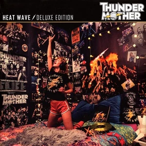 Thundermother - Heat Wave Clear Blue Vinyl Deluxe Edition (2023 - EU - Original) - Bild 1 von 4