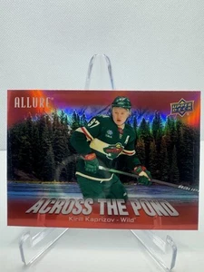 2024-25 ALLURE Across The Pond Rosso Kirill Kaprizov Wild #ATP-4 - Foto 1 di 3
