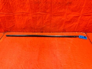 08-15 INFINITI G37 COUPE & - DRIVER LEFT EXTERIOR WINDOW GLASS TRIM OEM 310 - Foto 1 di 2