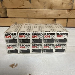 Ilford XP1 400 exposure Black & White Film Expires July 1986 FREE SHIPPING - Picture 1 of 12